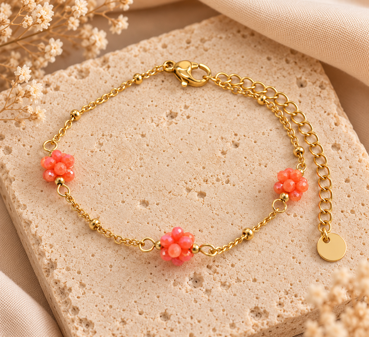 Stainless Steel Armband Oranje Bloemetjes – Goudkleurig