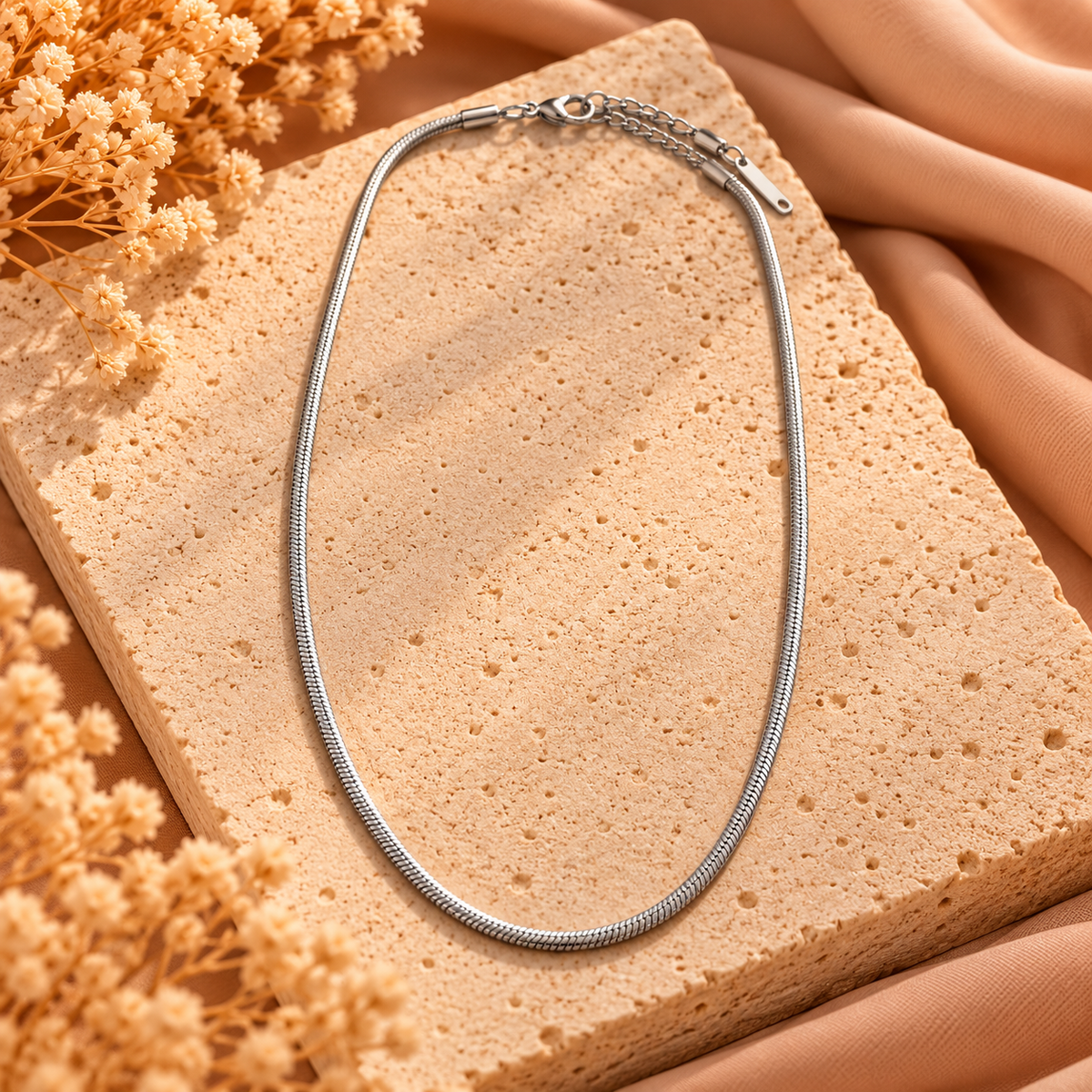 Zilverkleurige Snake Ketting 5 mm | Stainless Steel 40–45 cm