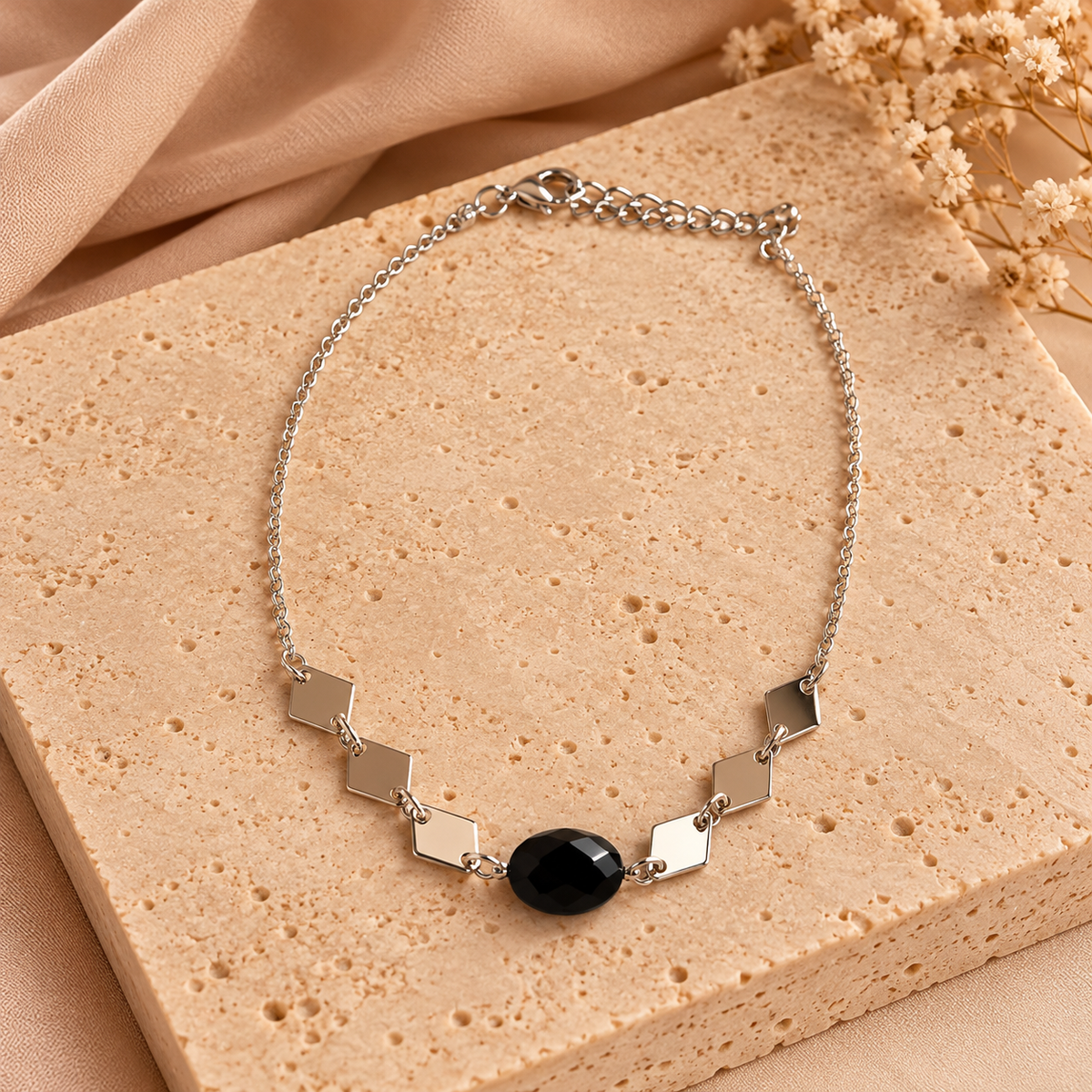 Zilverkleurige Plated Ketting met Zwarte Steen | 35 + 5 cm